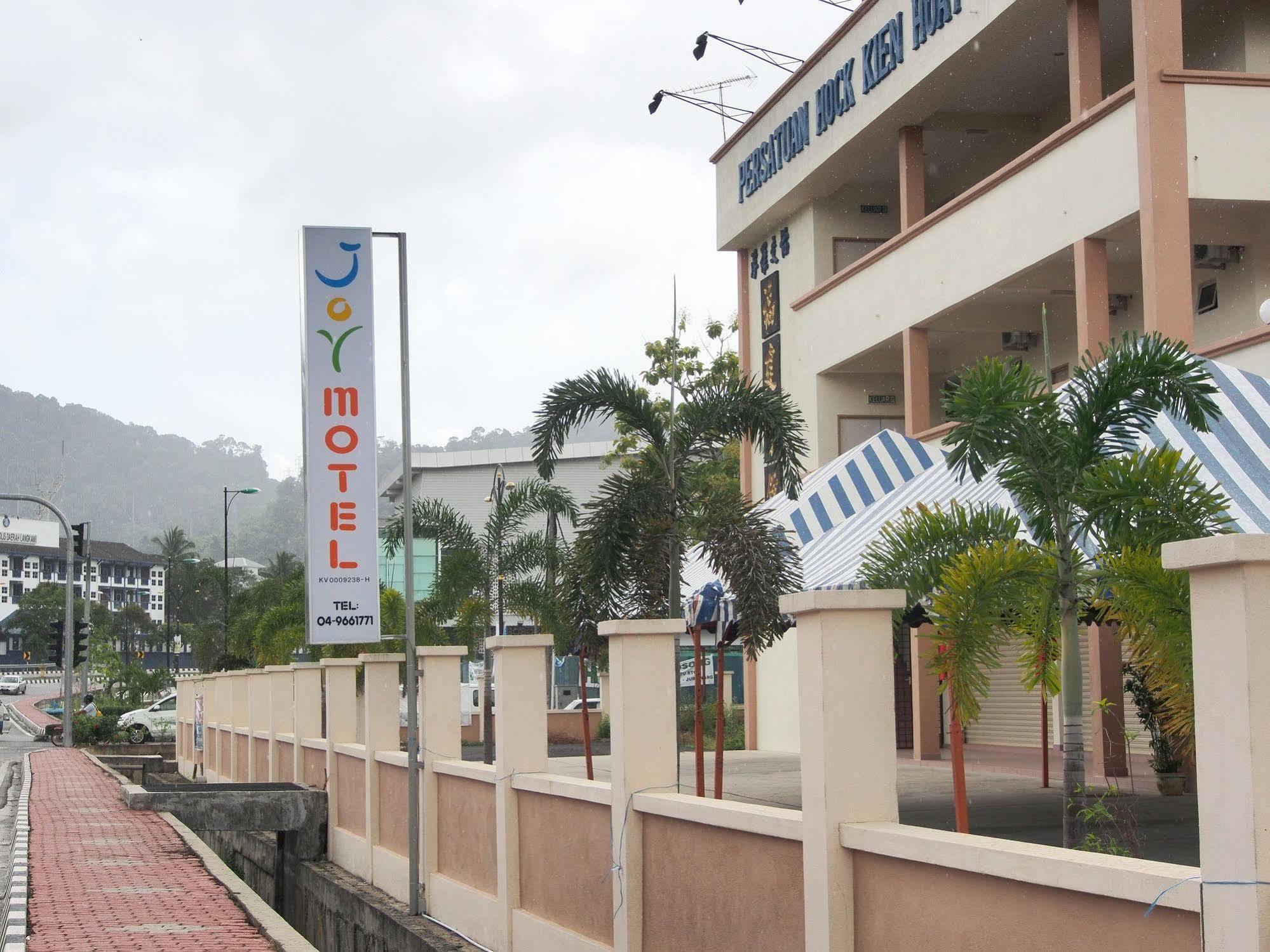 Joy Motel Kuah Exterior foto
